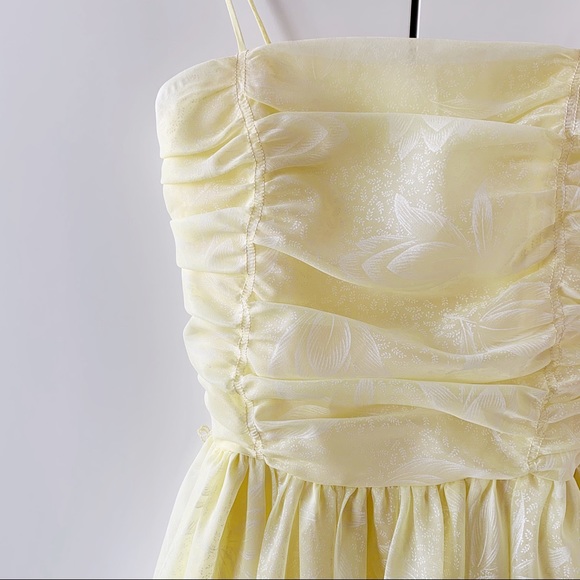 ‼️SOLD‼️ Vintage pastel yellow formal A-line princess dress ball gown chiffon - Picture 9 of 11